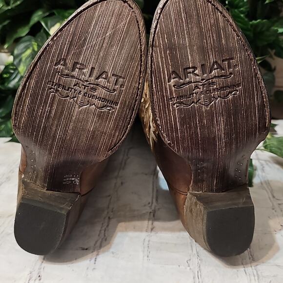 Ariat NWT Desert Holly Western Boots with Leaf Stitching 8.5 - Picture 8 of 15